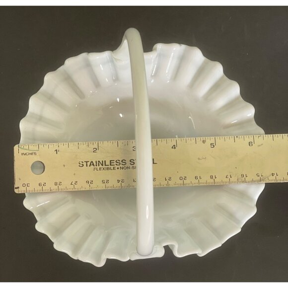 Milk Glass Basket Vintage Westmoreland Swirl Pattern Crimped Ruffle 6" x 6.5" - Picture 7 of 9